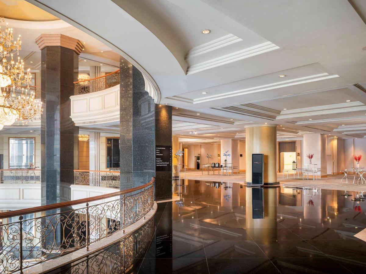 โรงแรมสวิสโซเทล กรุงเทพ รัชดา โรงแรม 5*